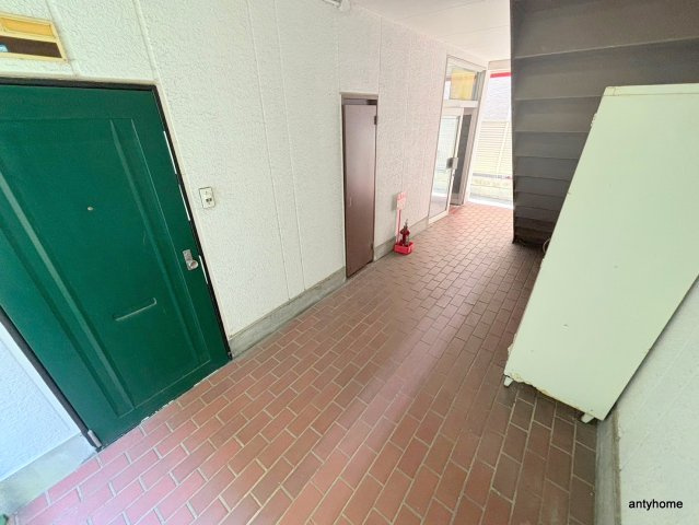 シティライフ新大阪　仲介手数料無料のロビー