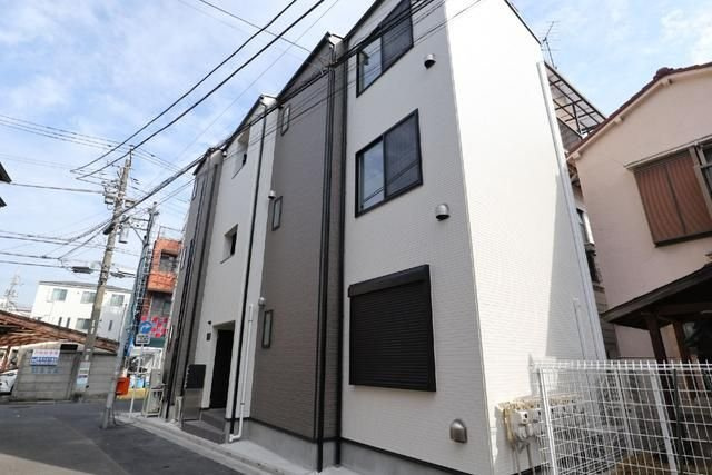スワンハイム曳舟の外観