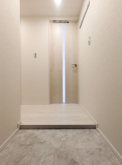 CASA PIAZZA 杉並和田 の玄関