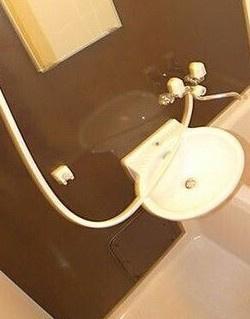 ブロリー大宮の洗面所