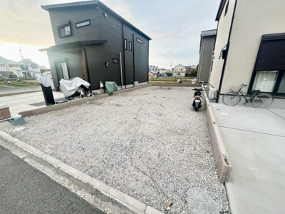【外観】 | 上町　売土地　全８区画 | 現況更地ですので、すぐにお家を建てられますね♪