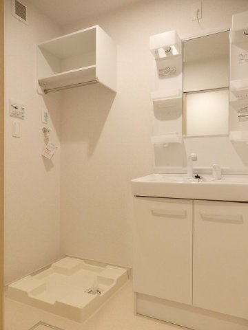 カルム　グランツの洗面所|忙しい朝には欠かせない洗面所です