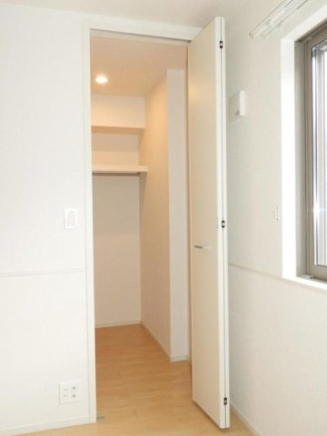 プティクールシャンロジュマンＡの収納|大きなものも収納できそうです