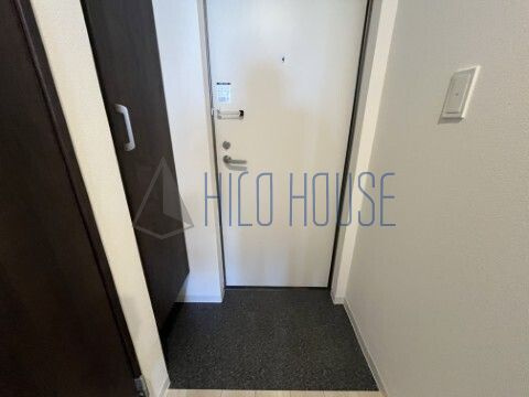 ジーメゾン川越ウエストの玄関