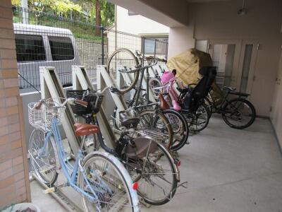 文京ツインタワーの駐車場