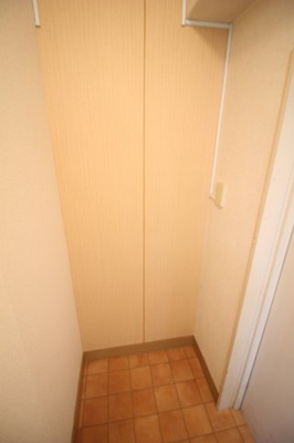【玄関】 | 朝霞サンハイツ　２１３