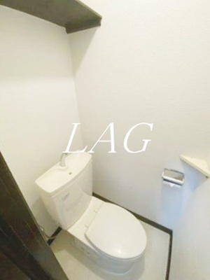 【トイレ】 | 大森西5丁目戸建 | トイレです。