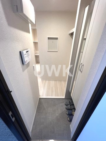 D-room三条大橋の玄関