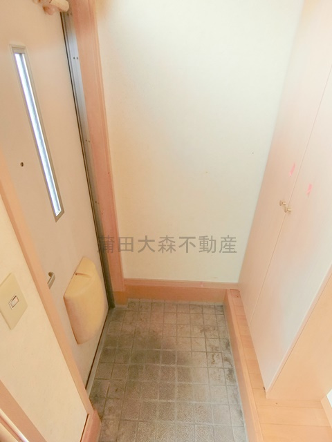 醍醐ハイツの玄関