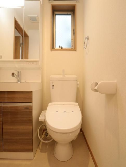 たすきＣＲＡＳＳＯ武蔵小山のトイレ|ゆったりとした空間のトイレです