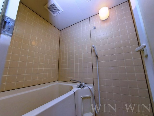 セザンヌ原町の浴室