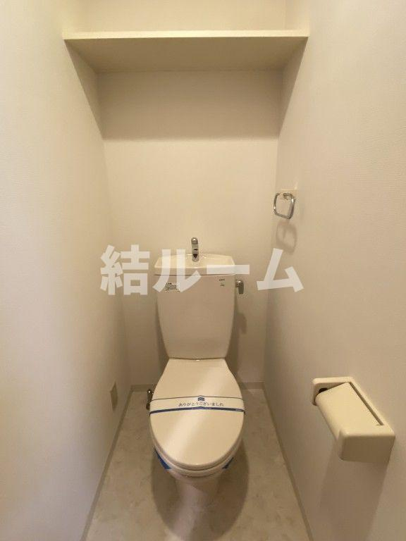板橋区桜川２丁目の賃貸マンションのトイレ