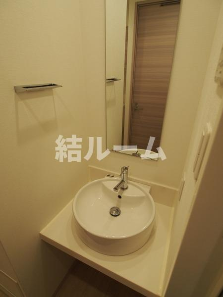 文京区小日向４丁目の賃貸マンションの洗面所