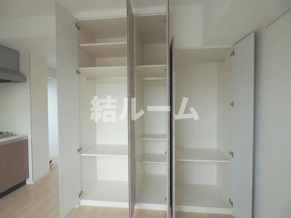 文京区小日向４丁目の賃貸マンションの収納