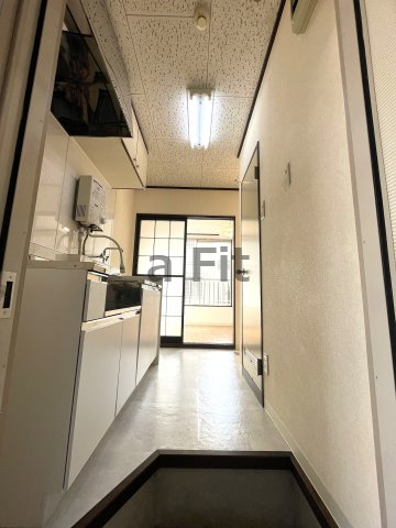 メゾン桜上水の玄関|シンプルで使いやすい玄関です