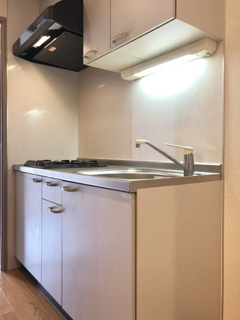 湘南アビタシオンのキッチン|2口システムキッチン