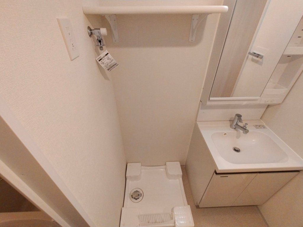 ディアレイシャス大須観音のその他|洗濯機置場