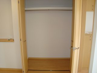【収納】 | メゾンフォレストⅡ | 小物を収納するのに便利です