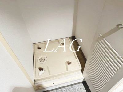 【設備】 | ロイヤルアメニティー大森 | 室内洗濯機置場です。