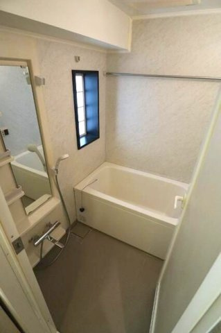 レガロ新御徒町ステーションパレスの浴室