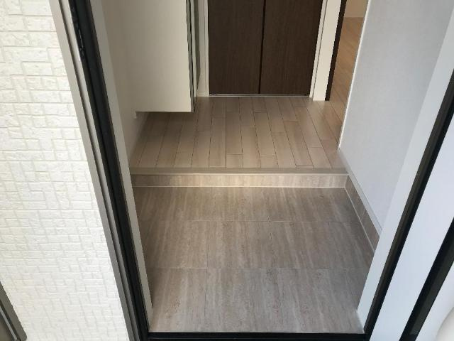 ウールーズの玄関|玄関
