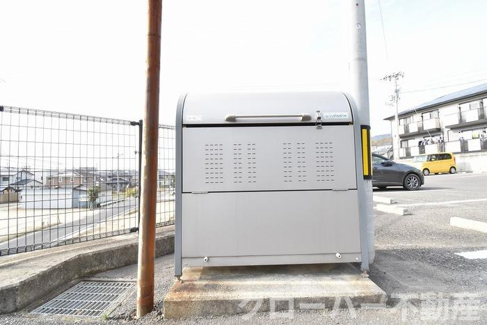 コートビレジ屋島Ⅱ B棟のその他共用部分|ゴミ庫