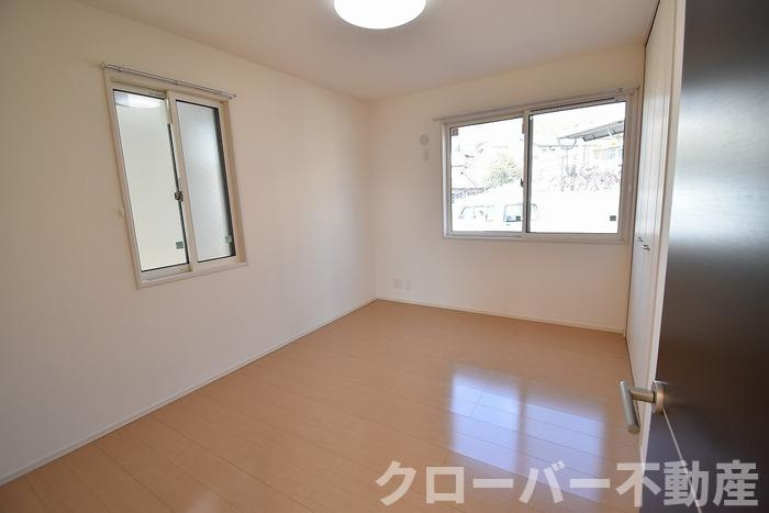コートビレジ屋島Ⅱ B棟の洋室|洋室6.0帖