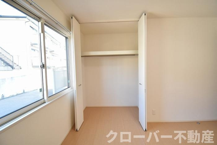 コートビレジ屋島Ⅱ B棟の収納|クローゼット