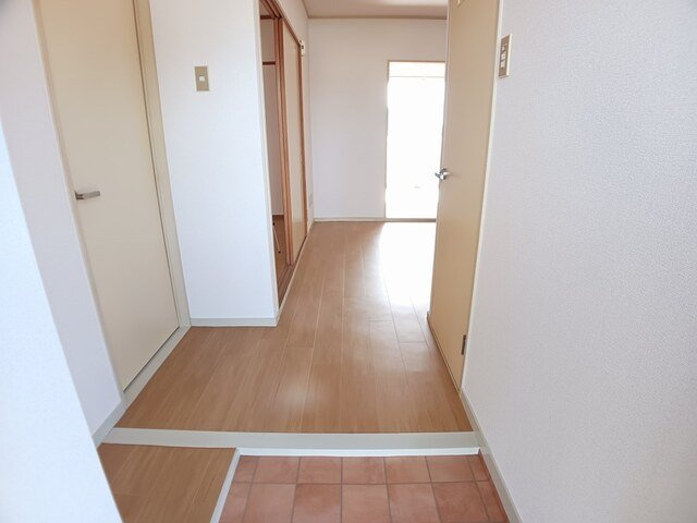 エルダー佐々木の玄関