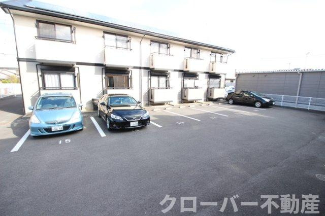 サンピア・K B棟の駐車場|駐車場