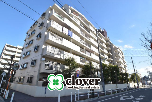 【外観】 | メゾン小豆沢公園 | 手が行き届いた共用部が自慢の、清潔感のあるマンションです。～即日のご見学可能～　お問合せはお気軽に。