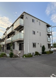グランドウールA棟の外観