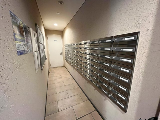 ランドシティ新所沢（6階）のその他共用部分|【共有部分】集合ポストも綺麗に管理されています！