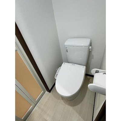 【トイレ】 | ウェルコーポ星川 | 同建物別部屋参考