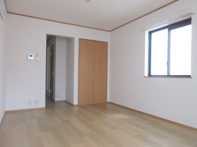 ヴィル・ネギシの寝室|★明るいお部屋★