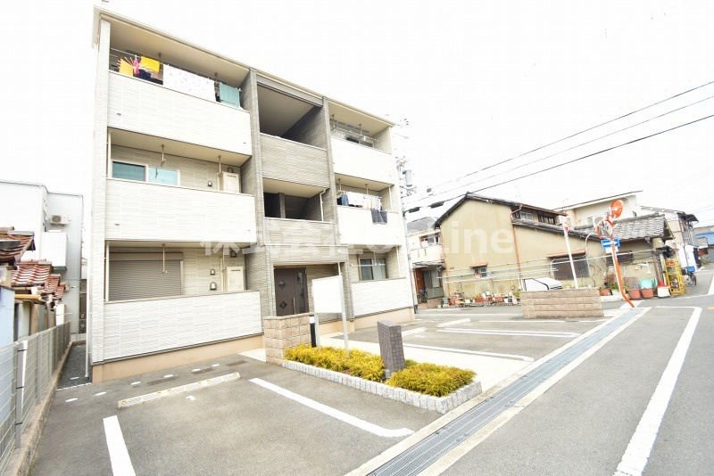 アプリコット瓜生の外観