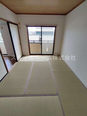 ラグドールの和室|別部屋写真です。