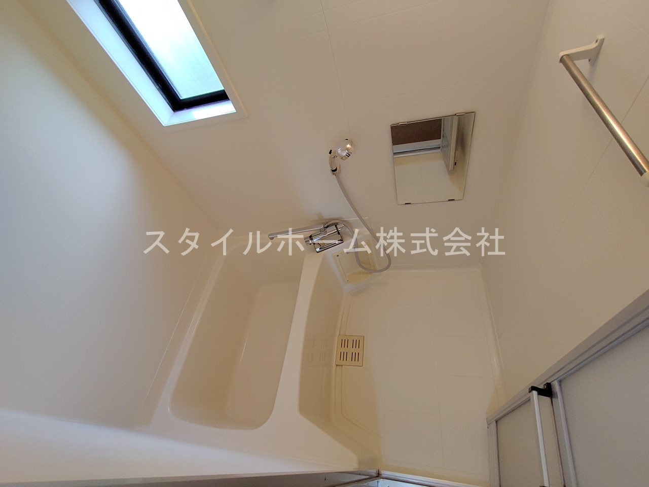 ラグドールの浴室|別部屋写真です。