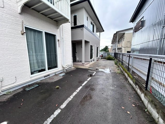 愛子中央2丁目戸建の駐車場|縦列区画です