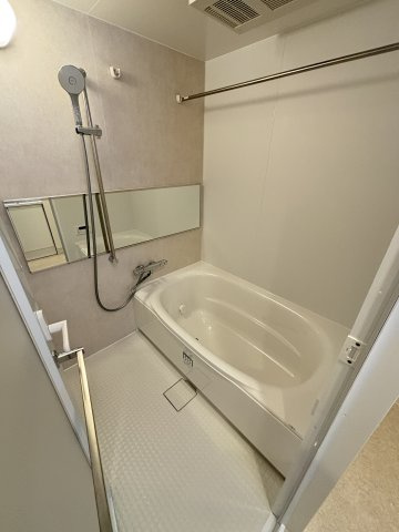 【浴室】 | スプランディッド大阪EAST