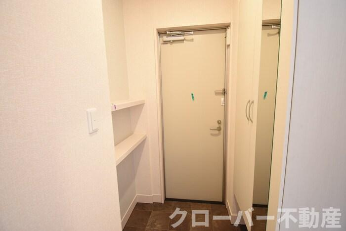 ユニヴェール B棟の玄関|玄関