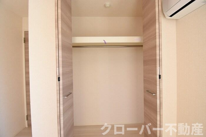 ユニヴェール B棟の収納|クローゼット