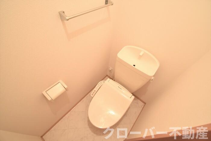 リバーサイド マロニエのトイレ|温水洗浄暖房便座