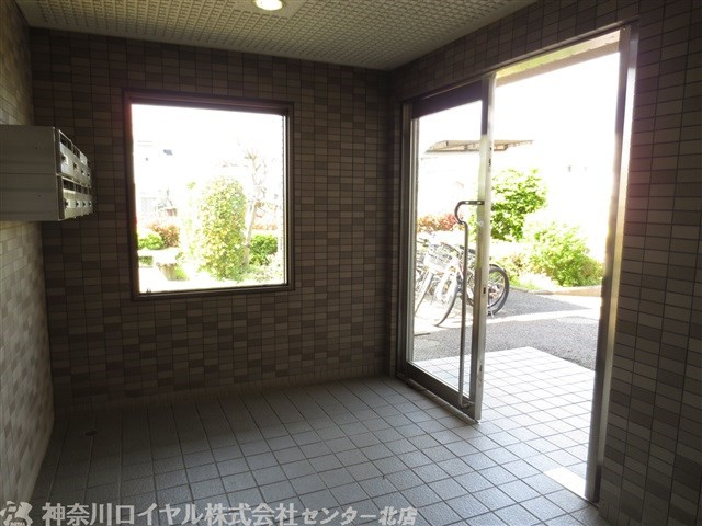 【ロビー】