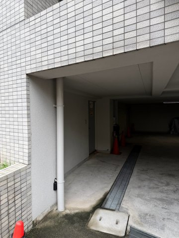 エスリード上甲子園のエントランス