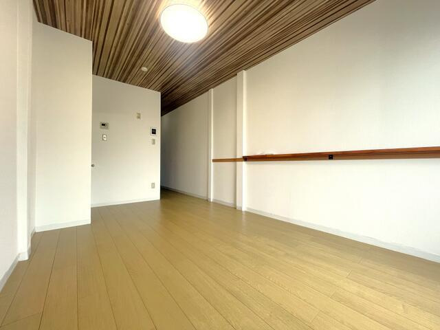 ビューティフルデイズ小山の洋室