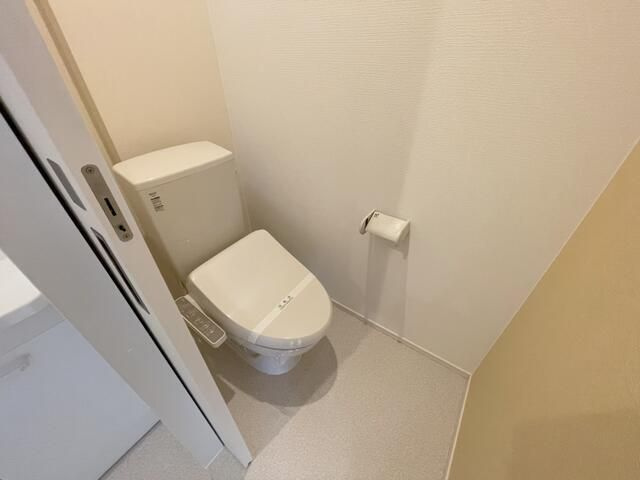 Ｏｕｒ　Ｓｔｙｌｅ　Ａｐａｒｔｍｅｎｔのトイレ