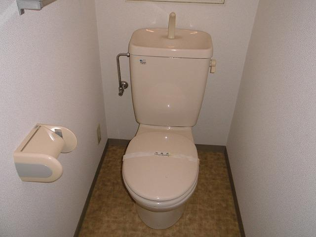 神戸市東灘区北青木４丁目の賃貸マンションのトイレ