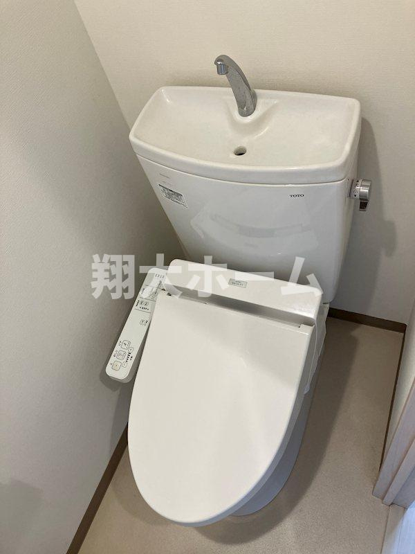 ライジングプレイス綾瀬二番館 のトイレ