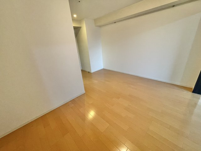 明るい色調の室内です